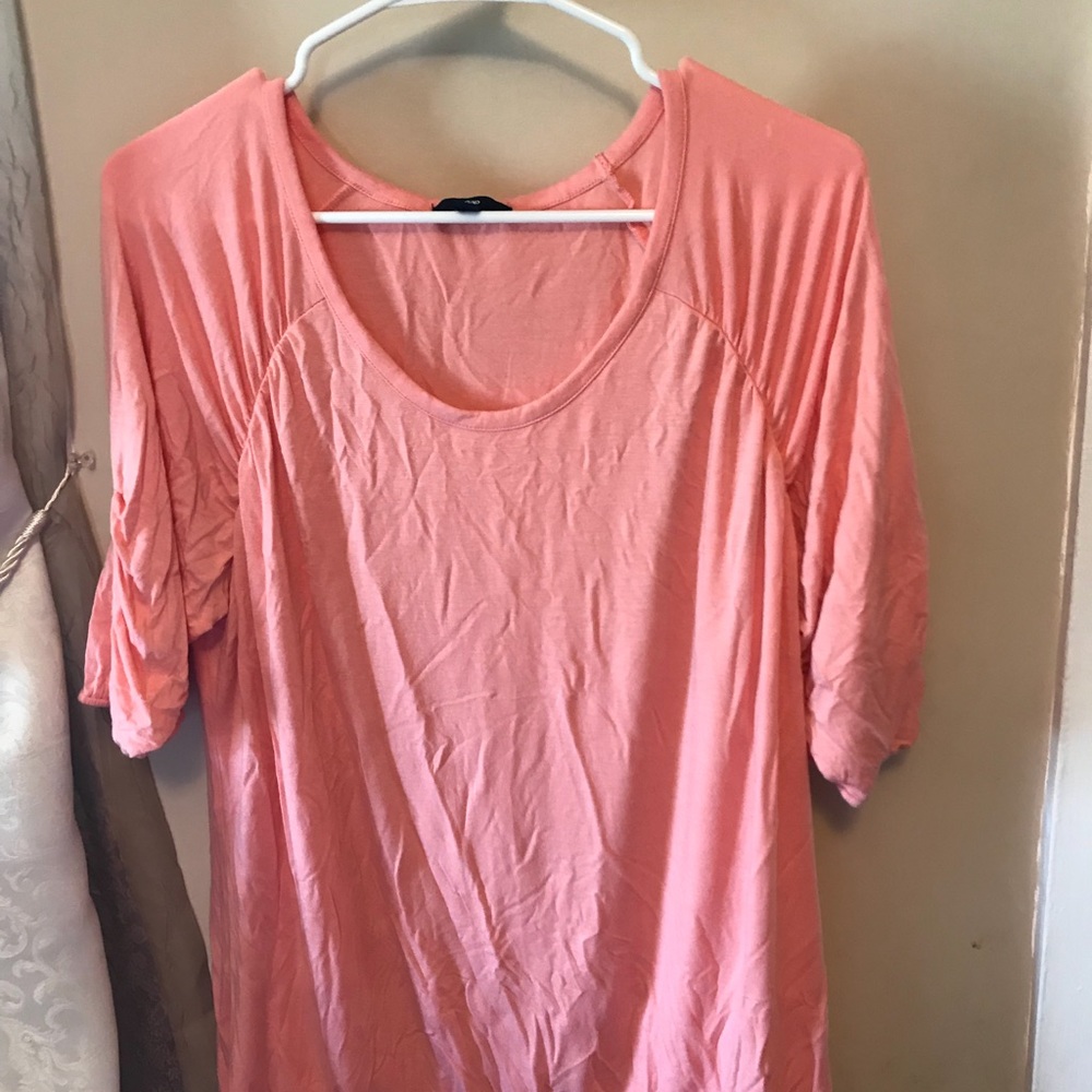 Gap shirt